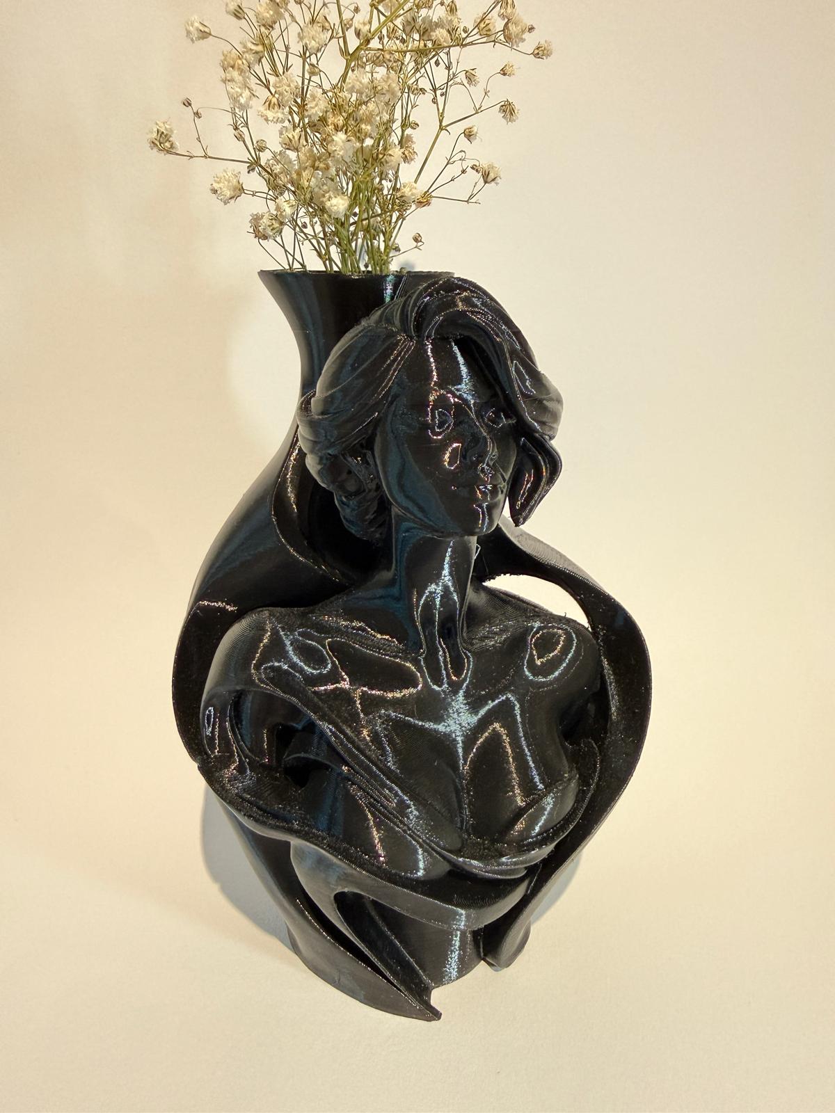 Freya — Vază Sculptură