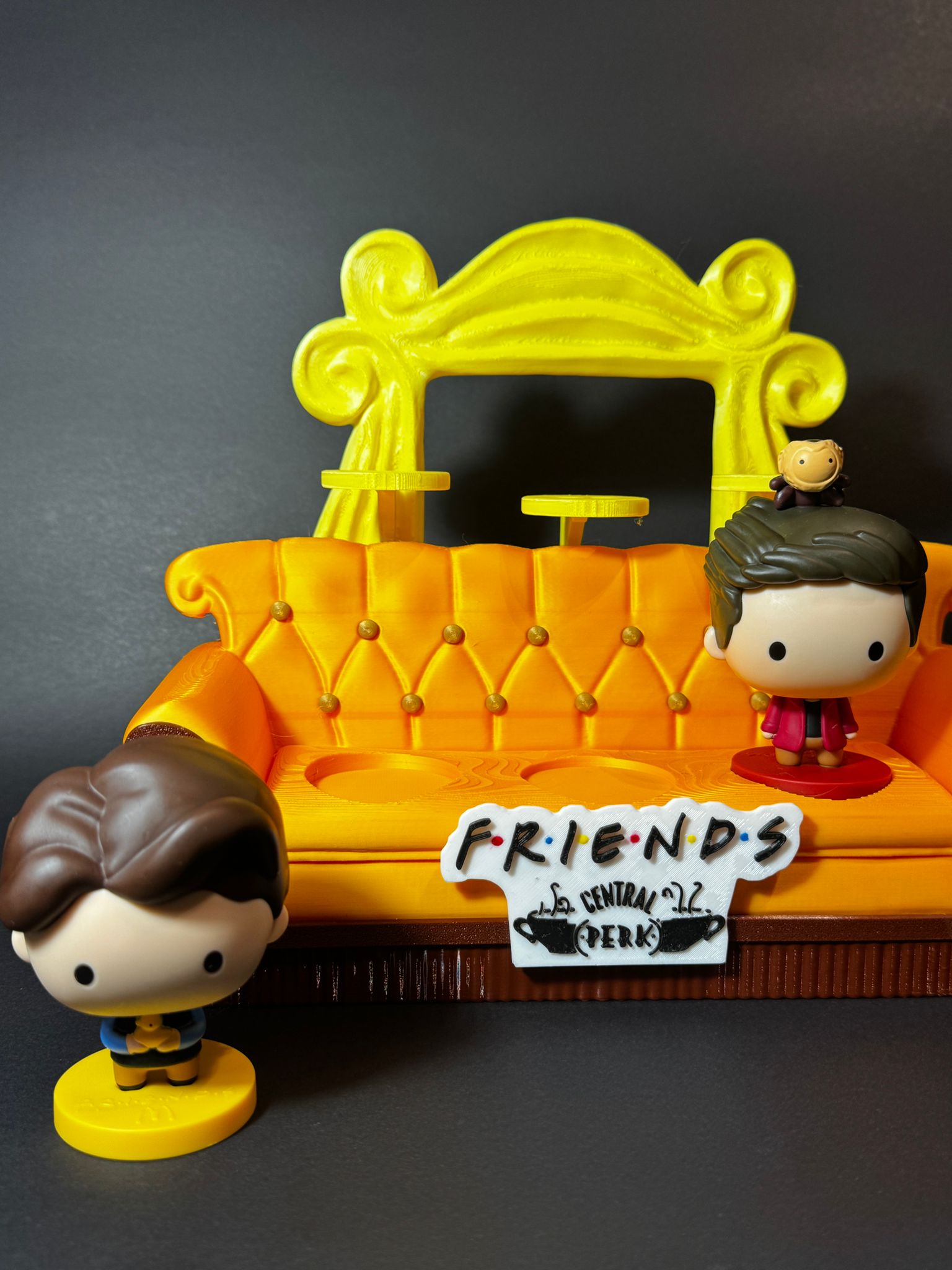 Canapea Friends pentru colectia McDonald's